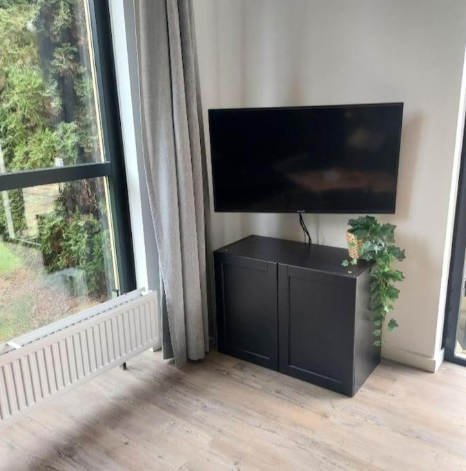 Heerlijk Huys, Vakantievilla Met Prive Tuin Ewijk Esterno foto